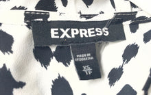 Load image into Gallery viewer, Express Womens Black White Animal Print Bubble Sleeve Cropped Blouse Top Size XS
