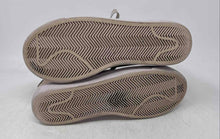 Load image into Gallery viewer, Nike Kids Blazer Mid '77 White Black Beige Lace-Up Sneaker Shoes Size 4Y
