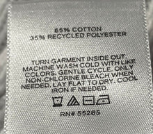 Load image into Gallery viewer, Express Womens White Cable Knit V-Neck Sleeveless Vest Sweater Size Small
