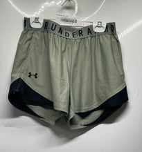 Load image into Gallery viewer, Under Armour Womens Green Play Up 3.0 Twist Athletic Shorts Size Small
