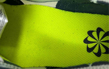 Load image into Gallery viewer, Nike Mens Waffle One Crater Green Black Lace-Up Sneakers Shoes Size 9.5

