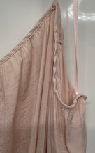Load image into Gallery viewer, Vince Camuto Womens Peach Cold Shoulder Long Sleeve Pullover Blouse Top Size XL
