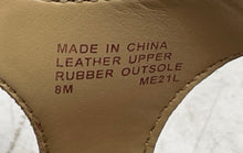 Load image into Gallery viewer, Michael Kors Womens MK Plate Pink Leather Open Toe Flat Thong Sandals Size 8M
