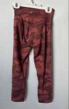 Load image into Gallery viewer, Lululemon Womens Multicolor Camouflage Wunder Train HR Cropped Leggings Size 0
