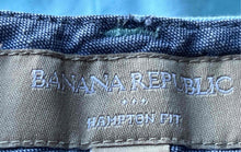 Load image into Gallery viewer, Banana Republic Womens Light Green Hampton Fit Cropped Pants Size 6
