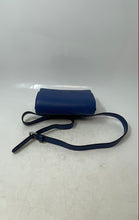 Load image into Gallery viewer, DKNY Womens Blue Flap Over Inner Pockets Adjustable Strap Belt Bag &amp; Fanny Pack
