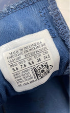 Load image into Gallery viewer, Converse Unisex Chuck Taylor Ox 150198F Blue Sneaker Shoes Size M 5.5 W 7.5
