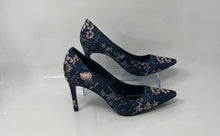 Load image into Gallery viewer, Charles David Womens Denise Blue Pink Floral Print Pump Heels Shoes Size 8
