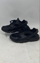 Load image into Gallery viewer, Nike Womens Air Huarache DH4439-001 Black Lace-Up Low Top Running Shoes Size 7.5
