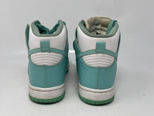 Load image into Gallery viewer, Authentic Nike Dunk High 07 Boys White Light Green Sneaker Shoes Size 6Y Worn
