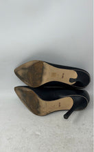 Load image into Gallery viewer, Coach Womens Black Leather Pointed Toe Slip-On Stiletto Pump Heels Size 8
