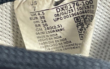Load image into Gallery viewer, Nike Womens Gamma Force DX9176-100 White Black Sneaker Shoes Size 7
