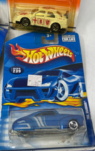 Load image into Gallery viewer, Lot Of 7 Pieces Multicolor Home Decorative Mini Die-Cast Cars Collection
