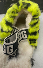 Load image into Gallery viewer, UGG Womens Fluff Yeah 1127073 Multicolor Animal Print Slide Slippers Size 7
