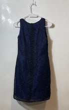 Load image into Gallery viewer, Jessica Howard Womens Blue Leaf Print Sleeveless Crew Neck Sheath Dress Size 4P

