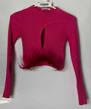 Load image into Gallery viewer, Zara Womens Pink Ribbed Feathered Hem Cut-Out Front Cropped Top Size Small
