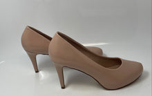 Load image into Gallery viewer, Madden Girl Womens Jelsey JELS01J1 Light Pink Leather Slip-On Pump Heels Sz 7.5

