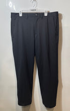 Load image into Gallery viewer, Lands' End Mens Black Traditional Fit Slash Pocket Dress Pants Size 38
