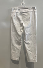 Load image into Gallery viewer, Alfani Womens White Flat Front Elastic Waistband Pull-On Cropped Pants Size 6
