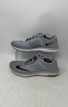 Load image into Gallery viewer, Nike Mens FS Lite Run 2 685266-011 Gray Low Top Lace-Up Sneaker Shoes Size 7.5
