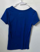 Load image into Gallery viewer, Gilly Hicks Womens Blue Cotton Short Sleeve Pullover Graphic T-Shirt Size M
