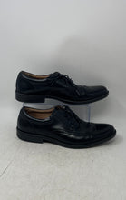 Load image into Gallery viewer, Clarks Mens Black Leather Waterproof Lace-Up Wingtip Oxford Dress Shoes Size 9 M
