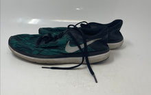 Load image into Gallery viewer, Nike Boys Flex Experience 845023-300 Green Black Low Top Sneakers Shoes Size 7Y
