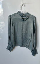 Load image into Gallery viewer, Zara Womens Green Long Sleeve Front Button Blouse Top Size Medium
