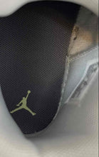 Load image into Gallery viewer, Nike Kids Air Jordan 4 Retro HJ5989-100 White Lace-Up Sneaker Shoes Size 9C
