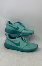 Load image into Gallery viewer, Nike Mens Roshe Run 511881-301 Green Low Top Lace-Up Sneaker Shoes Size 9.5
