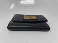 Load image into Gallery viewer, Authentic Marc Jacobs Womens Leather Black Inner Pocket Clutch Bag Stained

