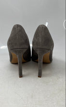 Load image into Gallery viewer, Vince Camuto Womens Ankia Gray Suede Pointed Toe Slip-On Pump Heels Size 8M

