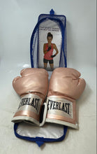 Load image into Gallery viewer, Everlast Womens Wrist Strap Pink Training Boxing Gloves 12 Oz With Case
