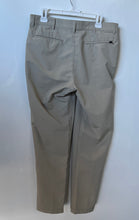 Load image into Gallery viewer, Banana Republic Mens Beige Flat Front Pockets Regular Fit Chino Pants Size 34X32
