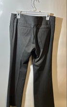 Load image into Gallery viewer, Express Womens Gray Pockets Flat Front Editor Wide Leg Dress Pants Size 8R
