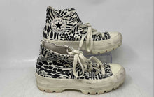 Load image into Gallery viewer, Converse Womens Chuck Taylor All Star Lugged White Black Sneaker Shoes Size 7
