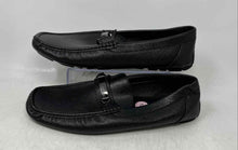 Load image into Gallery viewer, Guess Mens Aarav Black Leather Moc Toe Slip-On Loafer Shoes Size 12
