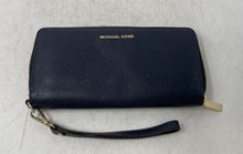Load image into Gallery viewer, Michael Kors Womens Jet Set Blue Pebbled Leather Inner Divider Zip-Around Wallet

