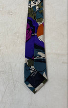 Load image into Gallery viewer, Portofino Mens Multicolor Printed Silk Adjustable Designer Tie
