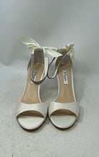 Load image into Gallery viewer, Nina New York Womens Vinnie White Stiletto Heel Ankle Strap Sandals Size 9.5M
