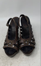 Load image into Gallery viewer, Unbranded Womens Brown Leather Cut-Out Studded Slingback Sandals Size 7
