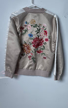 Load image into Gallery viewer, Forever 21 Womens Beige Long Sleeve Pockets Full-Zip Jacket Size Medium
