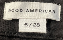 Load image into Gallery viewer, Good American Womens Black Pockets Straight Leg Chino Pants Size 6/28
