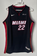 Load image into Gallery viewer, Nike Kids Black Miami Heat Jimmy Butler #22 Basketball-NBA Jersey Size XL 18/20
