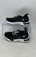 Load image into Gallery viewer, Ecko Unltd. Kids Black White Round Toe Slip-On Low Top Sneaker Shoes Size 10
