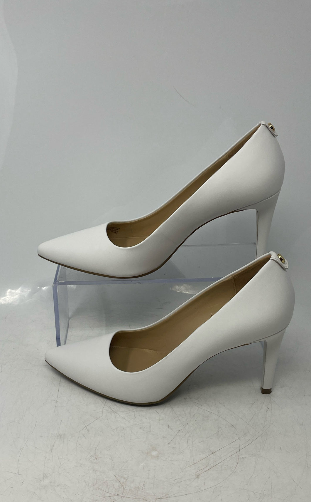 Michael Kors Womens Dorothy Flex White Leather Stiletto Pump Heels Size 7 M