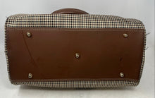 Load image into Gallery viewer, London Fog Womens Beige Brown Inner Pockets Travel Messenger Bag
