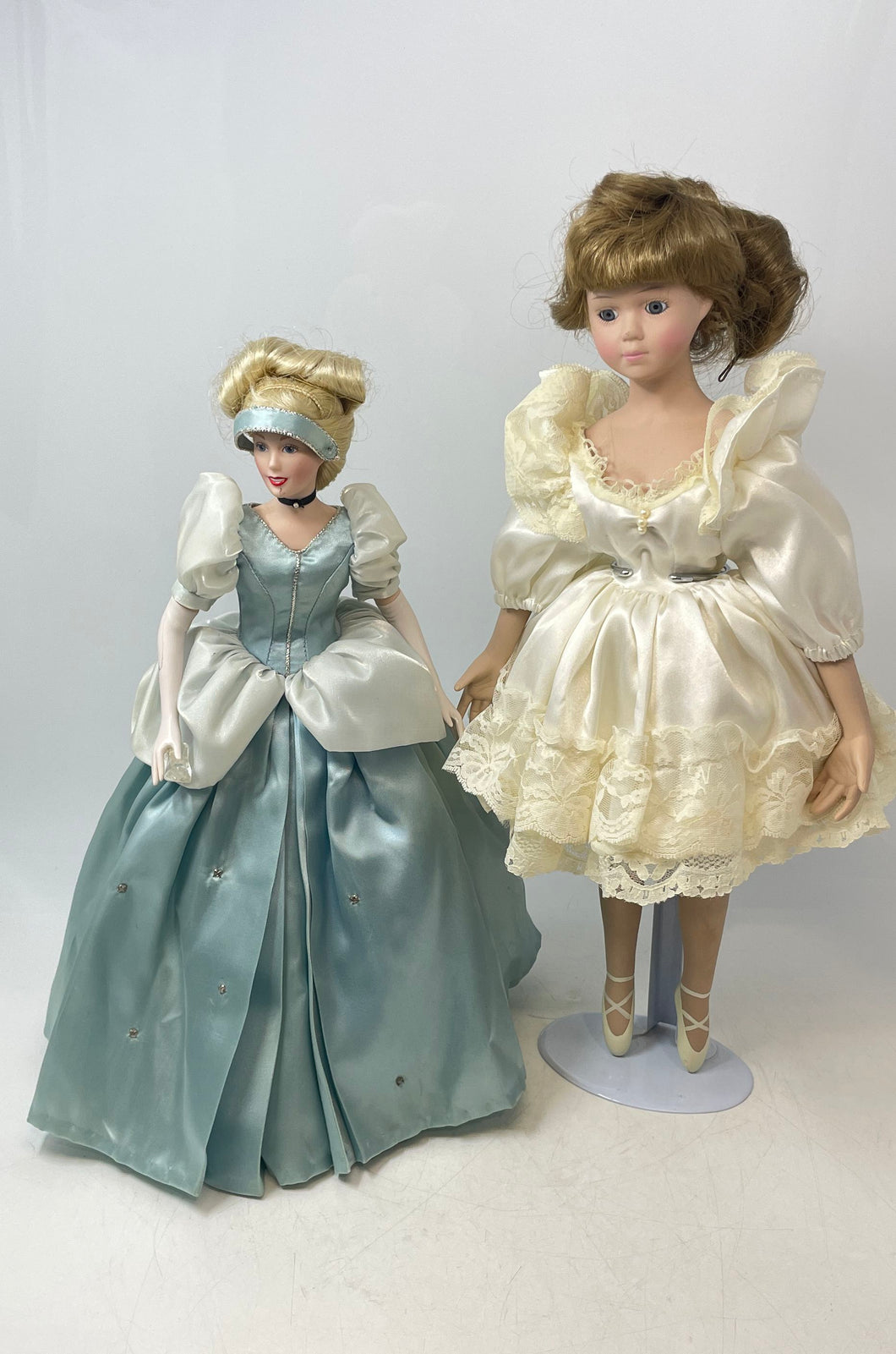 2 Pcs Franklin Heirloom Disney Cinderella & Brinn's Collectible Porcelain Dolls