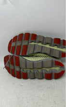Load image into Gallery viewer, On Mens Cloudswift Green Gray Low Top Lace-Up Running Shoes Size 13
