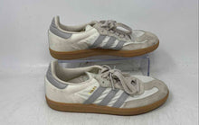 Load image into Gallery viewer, Adidas Mens Samba OG White Gray Low Top Lace-Up Sneaker Shoes Size 5.5
